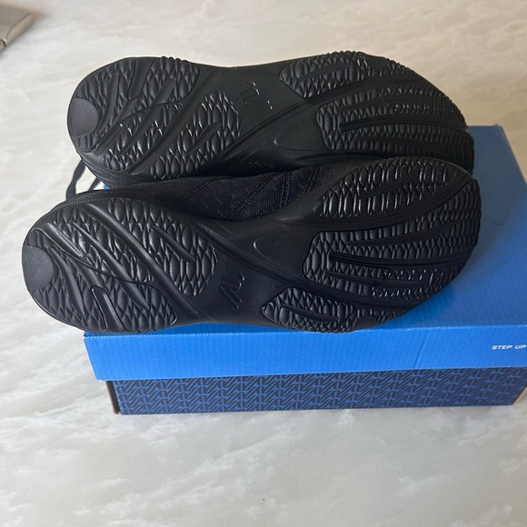 NIB Varsity Ascend 2.0 Cheerleading shoes - Picture 5 of 5